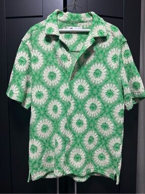 Zara Men Green & White Circular-Print Short Sleeve button up